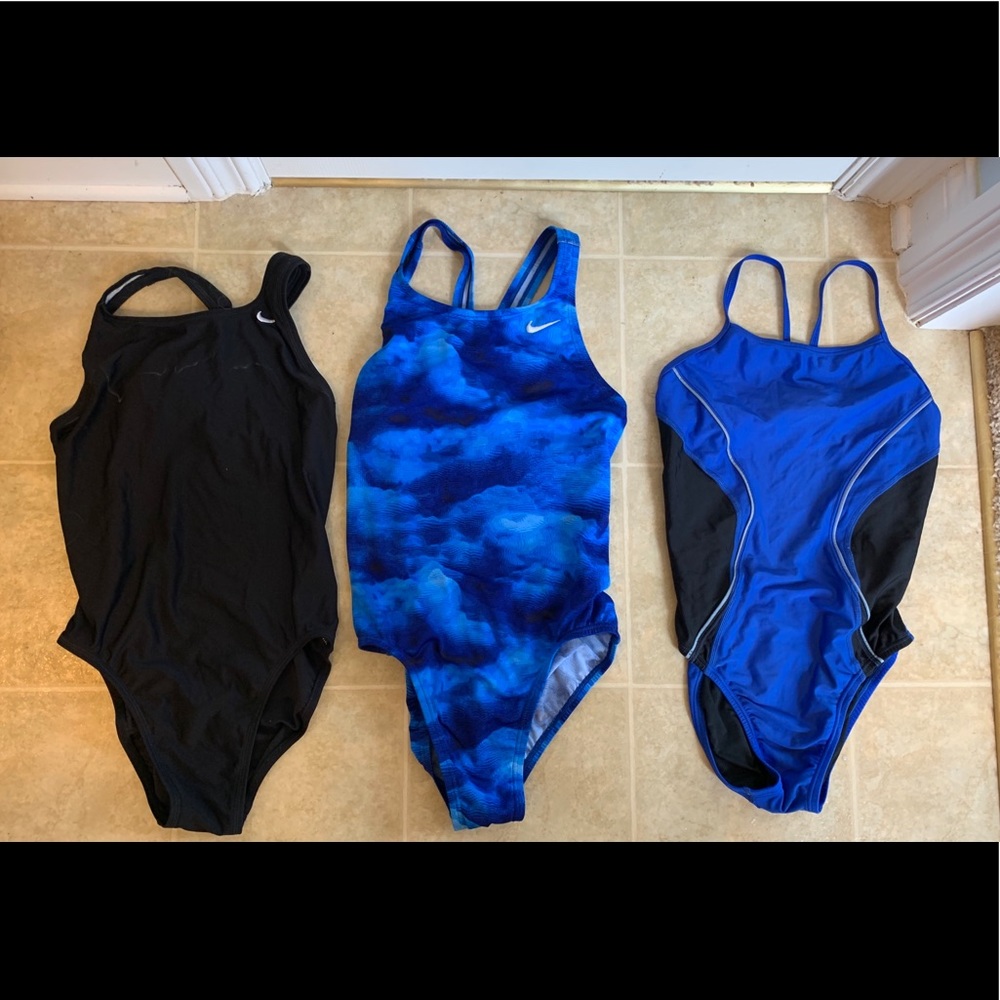 competitive swimsuits